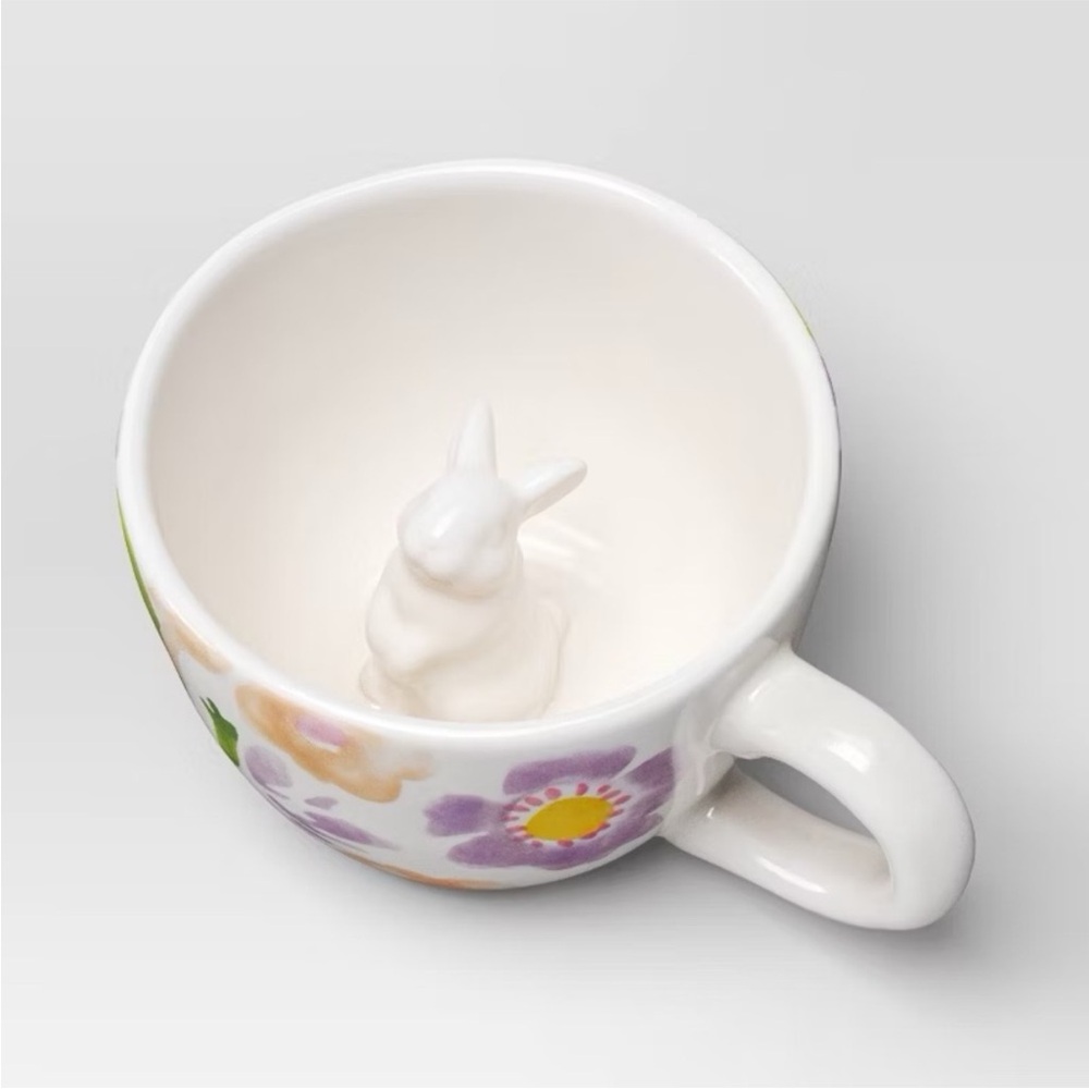 NWT Peek-a-Boo Bunny Floral Tea Cup and saucer set